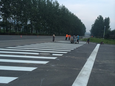 山西忻州停車場劃線|忻州道路劃線|忻州熱熔劃線|忻州冷噴標線