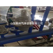 蒸汽加熱水浴式汽化器的工作原理